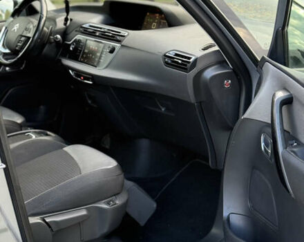 Серый Ситроен Гранд С4 Пикассо, объемом двигателя 1.6 л и пробегом 198 тыс. км за 13900 $, фото 40 на Automoto.ua