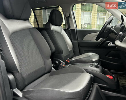 Серый Ситроен Гранд С4 Пикассо, объемом двигателя 1.6 л и пробегом 199 тыс. км за 15499 $, фото 17 на Automoto.ua