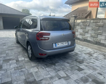 Серый Ситроен Гранд С4 Пикассо, объемом двигателя 1.6 л и пробегом 320 тыс. км за 8999 $, фото 1 на Automoto.ua