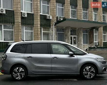 Серый Ситроен Гранд С4 Пикассо, объемом двигателя 1.6 л и пробегом 199 тыс. км за 15499 $, фото 1 на Automoto.ua