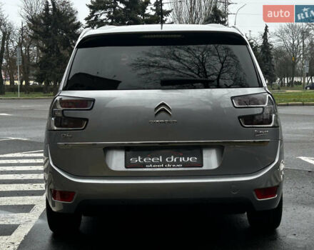 Серый Ситроен Гранд С4 Пикассо, объемом двигателя 1.6 л и пробегом 199 тыс. км за 15499 $, фото 3 на Automoto.ua
