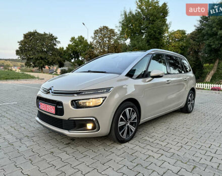Ситроен Гранд С4 Пикассо 2018 в Бережанах на Automoto.ua Серый Ситроен Гранд С4 Пикассо, объемом двигателя 2 л и пробегом 196 тыс. км за 16400 $, фото 3 на Automoto.ua