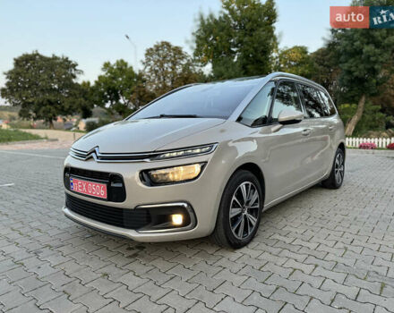 Ситроен Гранд С4 Пикассо 2018 в Бережанах на Automoto.ua Серый Ситроен Гранд С4 Пикассо, объемом двигателя 2 л и пробегом 196 тыс. км за 16400 $, фото 1 на Automoto.ua