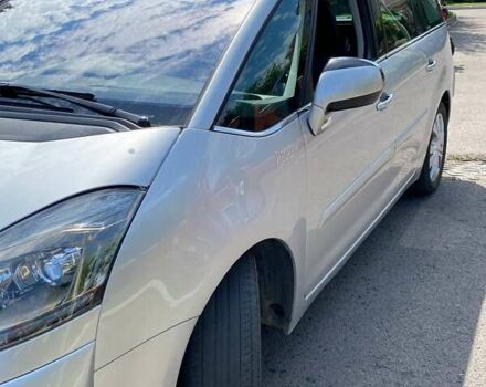 Серый Ситроен Гранд С4 Пикассо, объемом двигателя 1.6 л и пробегом 237 тыс. км за 7500 $, фото 4 на Automoto.ua