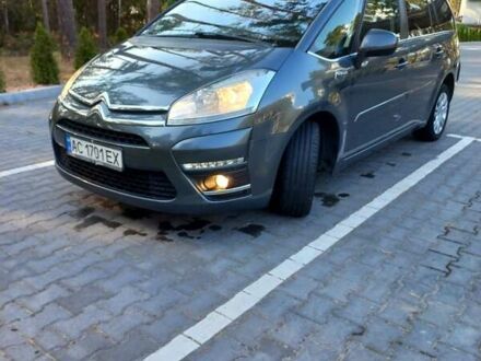 Ситроен Гранд С4 Пикассо 2012 в Луцке на Automoto.ua Серый Ситроен Гранд С4 Пикассо, объемом двигателя 1.6 л и пробегом 256 тыс. км за 7500 $, фото 1 на Automoto.ua