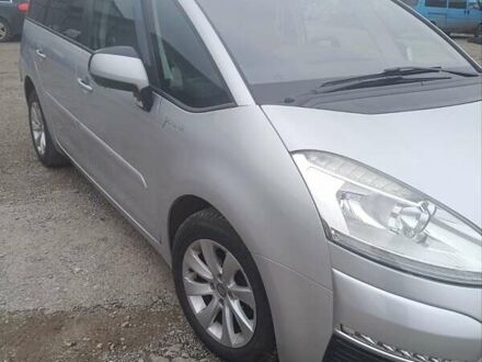 Серый Ситроен Гранд С4 Пикассо, объемом двигателя 1.6 л и пробегом 260 тыс. км за 7200 $, фото 1 на Automoto.ua