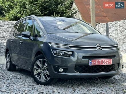 Ситроен Гранд С4 Пикассо 2015 в Ровно на Automoto.ua Серый Ситроен Гранд С4 Пикассо, объемом двигателя 1.6 л и пробегом 234 тыс. км за 12000 $, фото 1 на Automoto.ua