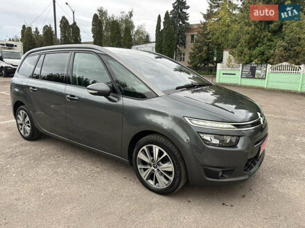 Ситроен Гранд С4 Пикассо 2016 в Дубно на Automoto.ua Серый Ситроен Гранд С4 Пикассо, объемом двигателя 2 л и пробегом 207 тыс. км за 13300 $, фото 1 на Automoto.ua