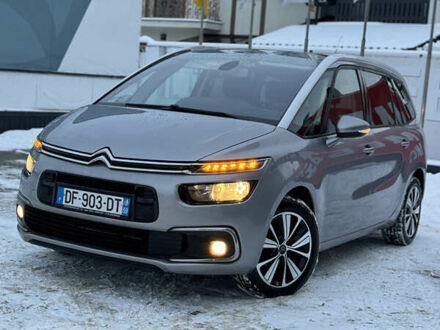 Серый Ситроен Гранд С4 Пикассо, объемом двигателя 1.6 л и пробегом 180 тыс. км за 13350 $, фото 1 на Automoto.ua