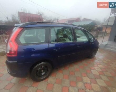 Синий Ситроен Гранд С4 Пикассо, объемом двигателя 1.6 л и пробегом 280 тыс. км за 5500 $, фото 3 на Automoto.ua