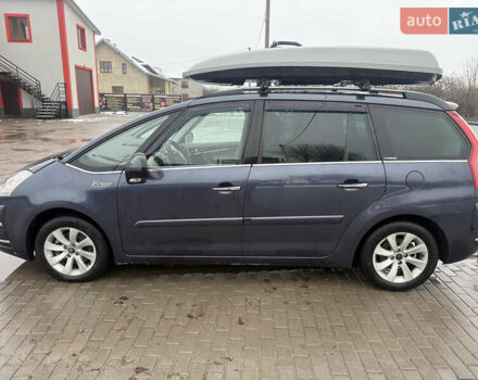 Синий Ситроен Гранд С4 Пикассо, объемом двигателя 2 л и пробегом 280 тыс. км за 7600 $, фото 3 на Automoto.ua