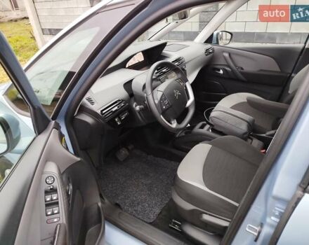 Синий Ситроен Гранд С4 Пикассо, объемом двигателя 1.6 л и пробегом 241 тыс. км за 8999 $, фото 29 на Automoto.ua