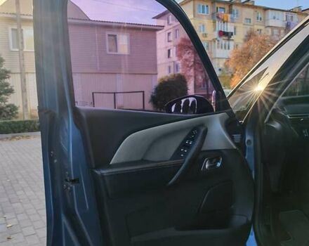 Синій Сітроен Гранд С4 Пікассо, об'ємом двигуна 0 л та пробігом 195 тис. км за 12300 $, фото 35 на Automoto.ua