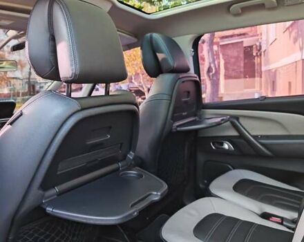 Синій Сітроен Гранд С4 Пікассо, об'ємом двигуна 0 л та пробігом 195 тис. км за 12300 $, фото 27 на Automoto.ua