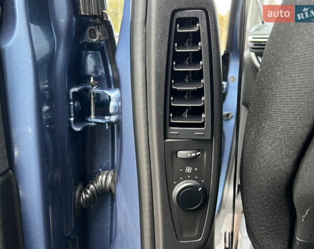 Синий Ситроен Гранд С4 Пикассо, объемом двигателя 2 л и пробегом 226 тыс. км за 13400 $, фото 44 на Automoto.ua