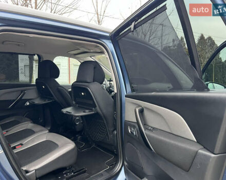 Синий Ситроен Гранд С4 Пикассо, объемом двигателя 2 л и пробегом 226 тыс. км за 13400 $, фото 28 на Automoto.ua