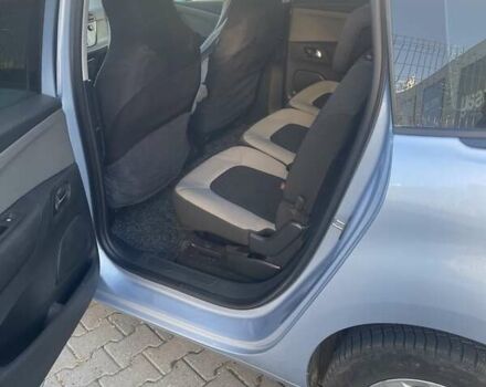 Синий Ситроен Гранд С4 Пикассо, объемом двигателя 1.6 л и пробегом 193 тыс. км за 12550 $, фото 4 на Automoto.ua