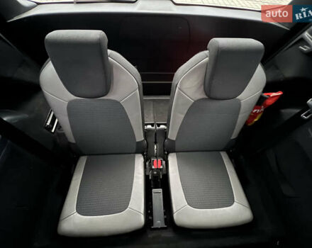 Синий Ситроен Гранд С4 Пикассо, объемом двигателя 2 л и пробегом 226 тыс. км за 13400 $, фото 34 на Automoto.ua