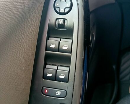 Синий Ситроен Гранд С4 Пикассо, объемом двигателя 1.5 л и пробегом 98 тыс. км за 16300 $, фото 8 на Automoto.ua