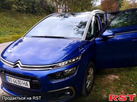 Синий Ситроен Гранд С4 Пикассо, объемом двигателя 1.5 л и пробегом 98 тыс. км за 16300 $, фото 1 на Automoto.ua