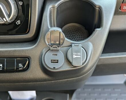 Сітроен Джампер вант. 2025 року купити нове авто Сітроен Джампер вант. 2025 року від офіційного дилера Автоцентр Поділля Сітроен фото