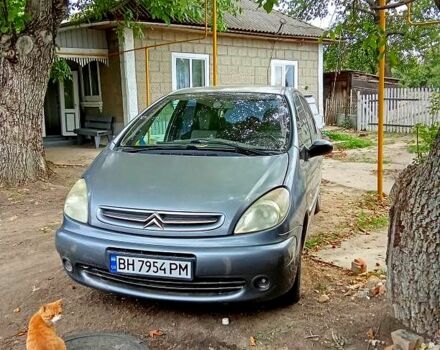 Серый Ситроен Пикассо, объемом двигателя 1.7 л и пробегом 277 тыс. км за 3500 $, фото 4 на Automoto.ua