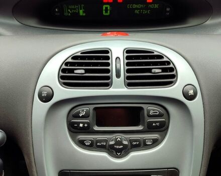 Сірий Сітроен Пікассо, об'ємом двигуна 1.6 л та пробігом 160 тис. км за 5200 $, фото 11 на Automoto.ua