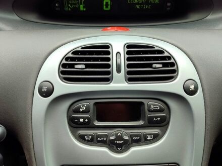 Ситроен Пикассо 2009 в Броварах на Automoto.ua Серый Ситроен Пикассо, объемом двигателя 1.6 л и пробегом 160 тыс. км за 5200 $, фото 1 на Automoto.ua