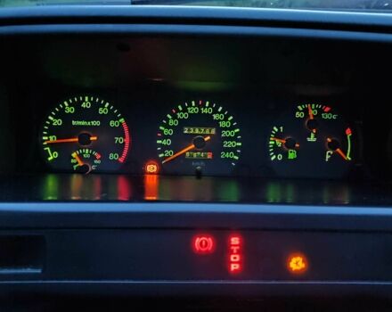 Серый Ситроен ХМ, объемом двигателя 3 л и пробегом 238 тыс. км за 2750 $, фото 13 на Automoto.ua