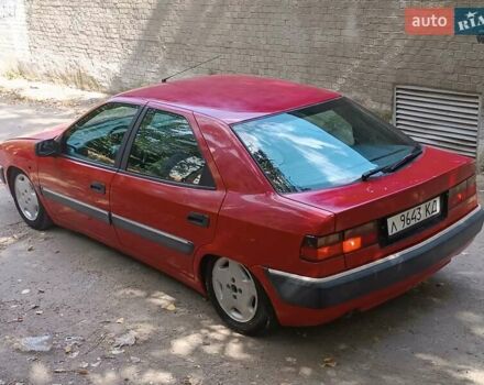 Красный Ситроен Ксантия, объемом двигателя 1.8 л и пробегом 123 тыс. км за 1600 $, фото 27 на Automoto.ua