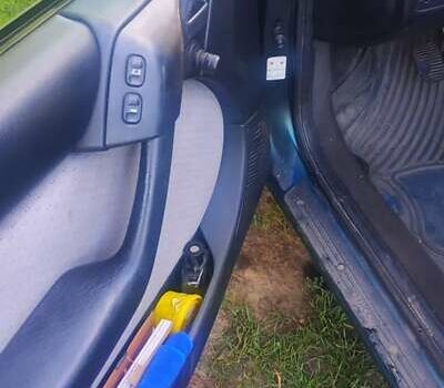 Зеленый Ситроен Ксантия, объемом двигателя 1.9 л и пробегом 300 тыс. км за 1750 $, фото 5 на Automoto.ua