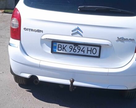 Білий Сітроен Ксара Пікассо, об'ємом двигуна 1.6 л та пробігом 210 тис. км за 5900 $, фото 2 на Automoto.ua