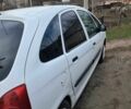 Білий Сітроен Ксара Пікассо, об'ємом двигуна 1.6 л та пробігом 260 тис. км за 4100 $, фото 5 на Automoto.ua