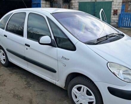 Білий Сітроен Ксара Пікассо, об'ємом двигуна 1.6 л та пробігом 260 тис. км за 4100 $, фото 1 на Automoto.ua