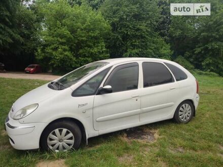 Сітроен Ксара Пікассо 2008 у Львові на Automoto.ua Білий Сітроен Ксара Пікассо, об'ємом двигуна 1.6 л та пробігом 250 тис. км за 3600 $, фото 1 на Automoto.ua