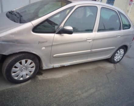 Бежевый Ситроен Ксара Пикассо, объемом двигателя 0 л и пробегом 280 тыс. км за 1200 $, фото 1 на Automoto.ua