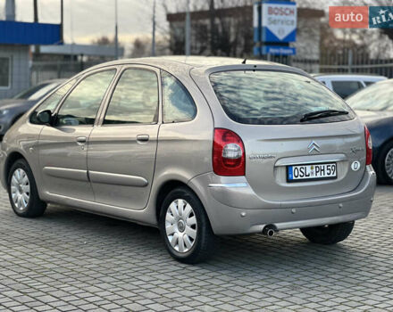 Бежевый Ситроен Ксара Пикассо, объемом двигателя 1.8 л и пробегом 146 тыс. км за 4600 $, фото 3 на Automoto.ua