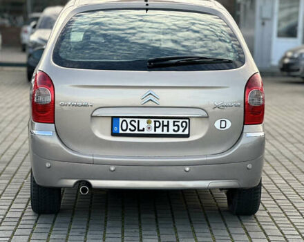 Бежевый Ситроен Ксара Пикассо, объемом двигателя 1.8 л и пробегом 146 тыс. км за 4600 $, фото 4 на Automoto.ua