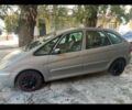 Бежевый Ситроен Ксара Пикассо, объемом двигателя 1.6 л и пробегом 330 тыс. км за 3700 $, фото 3 на Automoto.ua