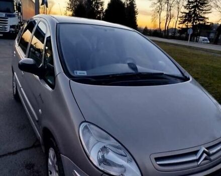 Бежевый Ситроен Ксара Пикассо, объемом двигателя 1.56 л и пробегом 250 тыс. км за 3450 $, фото 1 на Automoto.ua