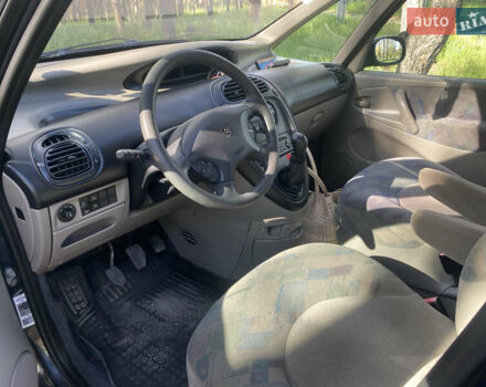 Чорний Сітроен Ксара Пікассо, об'ємом двигуна 2 л та пробігом 301 тис. км за 3400 $, фото 11 на Automoto.ua