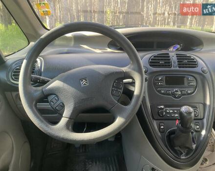 Чорний Сітроен Ксара Пікассо, об'ємом двигуна 2 л та пробігом 301 тис. км за 3400 $, фото 9 на Automoto.ua