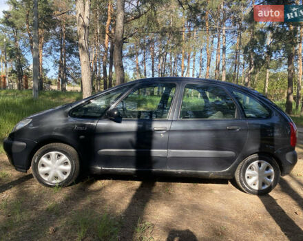 Чорний Сітроен Ксара Пікассо, об'ємом двигуна 2 л та пробігом 301 тис. км за 3400 $, фото 7 на Automoto.ua