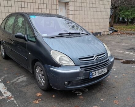 Черный Ситроен Ксара Пикассо, объемом двигателя 1.6 л и пробегом 259 тыс. км за 1600 $, фото 1 на Automoto.ua