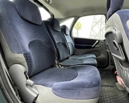 Чорний Сітроен Ксара Пікассо, об'ємом двигуна 1.6 л та пробігом 284 тис. км за 3600 $, фото 16 на Automoto.ua