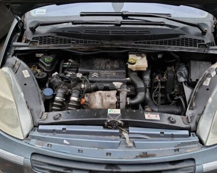 Черный Ситроен Ксара Пикассо, объемом двигателя 1.6 л и пробегом 259 тыс. км за 1600 $, фото 4 на Automoto.ua