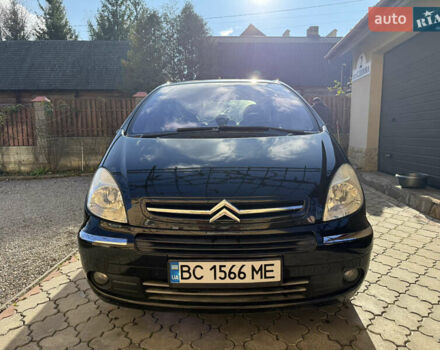 Черный Ситроен Ксара Пикассо, объемом двигателя 1.59 л и пробегом 246 тыс. км за 3900 $, фото 2 на Automoto.ua