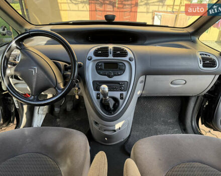 Черный Ситроен Ксара Пикассо, объемом двигателя 1.59 л и пробегом 246 тыс. км за 3900 $, фото 23 на Automoto.ua