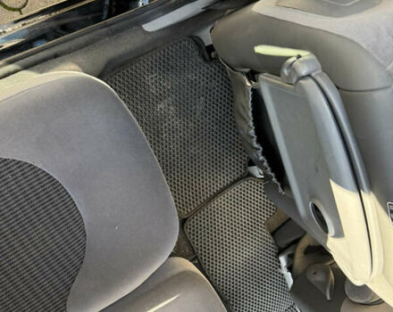 Черный Ситроен Ксара Пикассо, объемом двигателя 1.59 л и пробегом 246 тыс. км за 3900 $, фото 22 на Automoto.ua