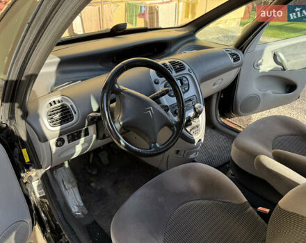 Черный Ситроен Ксара Пикассо, объемом двигателя 1.59 л и пробегом 246 тыс. км за 3900 $, фото 21 на Automoto.ua